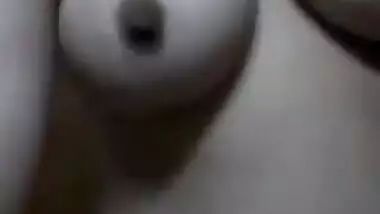 Slutty Desi girl wants sex and achieves fulfillment in XXX chudai porn