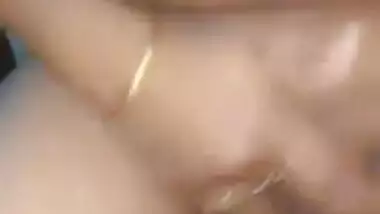 Chesty Desi Bhabhi rides XXX dick of her brother-in-law at home