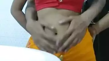 Erotic Desi chick allows boyfriend to hug her and feel up XXX body