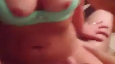 What a slut wife,climaxing back to back on my friend’s dick