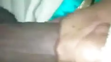 Work of desi girl is to suck big cock and get mouthful of dense sperm