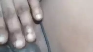 Mature whore with glasses fingers her Desi XXX snatch for solo movie