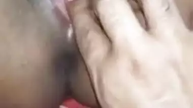 Desi Married Bhabi Fucking,Pussy fingering And Dancing During 4 Clips Part 2