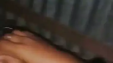 Desi closing eyes and accepting porn video