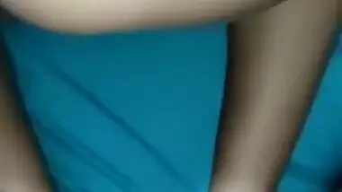 صديقة دانا المصرية تتناك مع فحل شرم لها كسها بزبورو سكس مصري مولع اوي