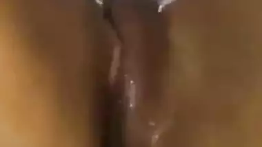 Real indian pinky sharma juicy pussy sucking real audio