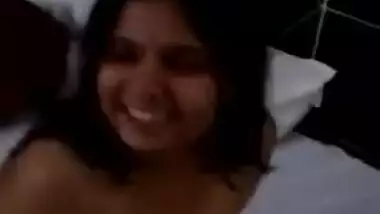 Indian girl doesn't want to flash XXX bodies for husband's amateur porn