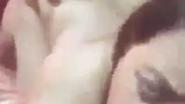 Bbw busty aunty ki plumber se chudai ka desi xxx porn bf