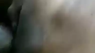 Young guy fucks his GF’s tight pussy in Tamil sex video