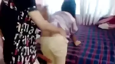 Desi college girl sucks cock and takes it from behind into XXX slit