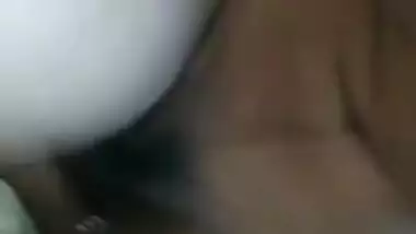 Indian model wants to get into the XXX world via amateur sex video