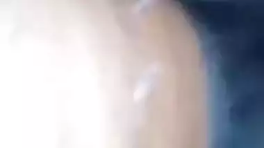 XXX sexy girl shows trimmed pussy on camera in MMS porn with Desi guy