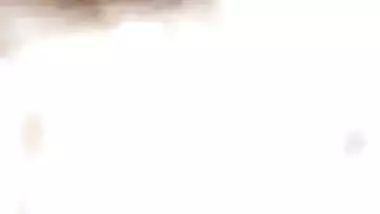 Desi cute girl showing her boobs