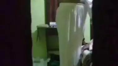 Mom wearing nighty after showing naked boobs