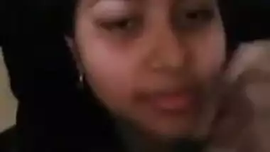 Sexy Indian Bhabhi musterbation and Fucking new Video Must watch Guys Part 4