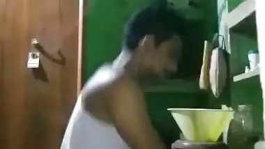 Man fills his busty aunt’s cunt with cum in aunty sex video