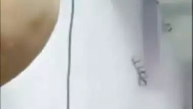 Young guy fucks village aunty in a desi sex video