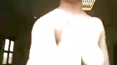 Legal age teenager Desi gal records selfie video to kindle her BF