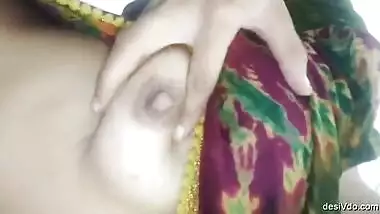 Unsatisfied Horny Desi Bhabi showing For Husband 3 Clips Part 2