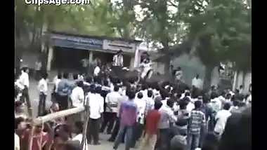 Local Indian girls from Andhra Pradesh dancing vulgar on stage video