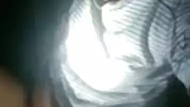 DESI TEEN COLLAGE HOT SEXY SHOWING HER TO BOYFRIEND 2 VID PART 1