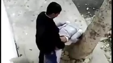 Desi mms XXX scandal, college girl fucking in the backyard of the school