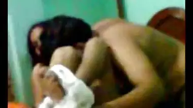 Homemade Indian Desi Couple Have A Nice Sex Session With Cum