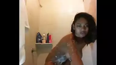 Home made mms sex scandal of desi Indian sexy in nature's garb angel