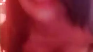 Desi love liked idea of performing XXX show on webcam with sex toy