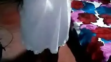 Desi cute bhabi showing her big boobs-1