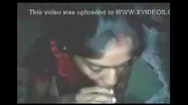 Fsiblog – Desi newly married bhabi giving hot blowjob to her devar MMS