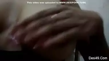 Today Exclusive-horny Desi Girl Record Her Nude Selfie Part 1