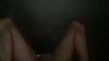 Best in class hot Indian babe showing curvy naked figure