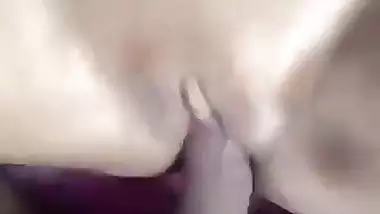 A 21-year-old Nepali guy fucks his GF’s pussy in sex video