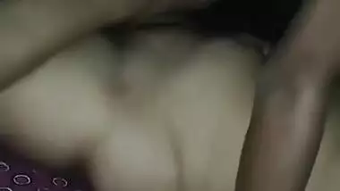 Exclusive- Desi Three Some Hubby Record Wife Fucked By Friend