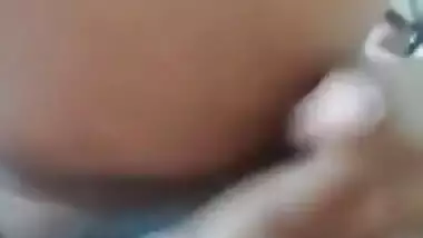 Mallu girl fingering hard