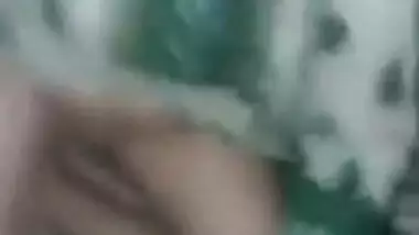Mature Desi XXX aunty have sex with her house owner in missionary style MMS