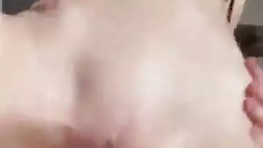Sexy porn MMS of a sexy Turkish whore riding her boss