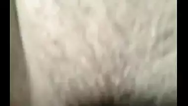 South Indian call girl sucking hard her client’s dick