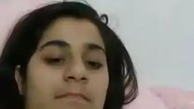 Solo XXX video would be more interesting if Indian girl had sex