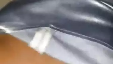 A girl fucking in a hotel room in an Indian MMS porn