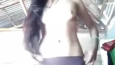 Slender Desi gal with small XXX tits performs striptease on the cam