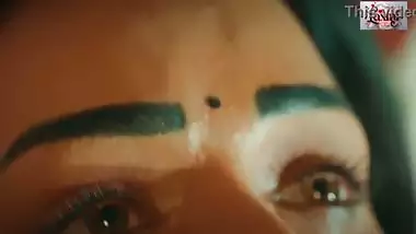 Indian young bhabhi fucked by boyfriend in absence of husband real Hindi sex video