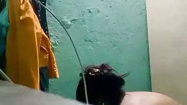 Sexy mom dress change caught by horny son viral MMS