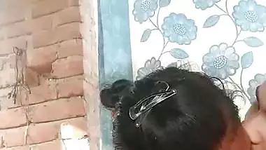 Dehati desi lovers ki nipple fondling romance video