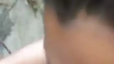 Guy cums on his GF’s face during hot outdoor sex