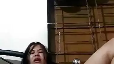Unsatisfied Bangladeshi Married Bhabi From Sylhet Pussy Fingering with Small Baingan 2 More Clips Part 1