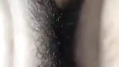 Behen Ko Choda Jab Koi Nai Tha Ghar Me Bahut Chikhi Dard Ke Mare