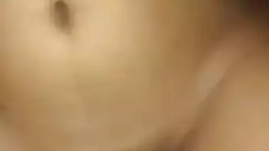 Famous Srilankan TV host fucking in hotel room viral sex