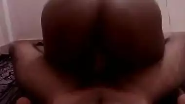 INDIAN AMATEUR COUPLE SUCKING AND FUCKING AT NIGHT TIGHT PUSSY AND BIG DICK